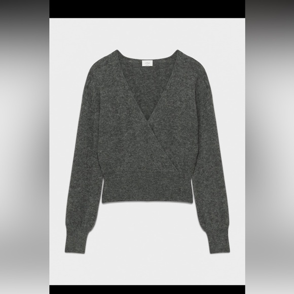 ARITZIA Winifred Dear Sweater in Limited Edition Heather Charcoal. NWT - Picture 6 of 7